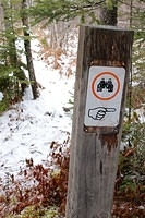 Lookout Trail Sign